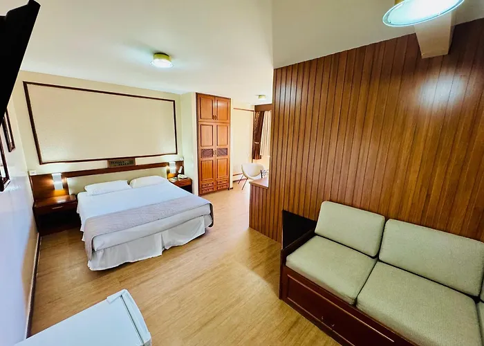 Lira Hotel Curitiba